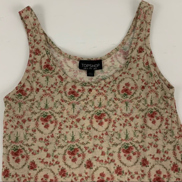 TOPSHOP Floral Tank Top. E4 - Picture 3 of 6